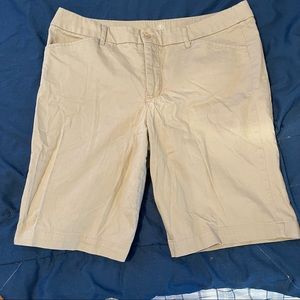 St John’s Bay Women’s Bermuda Shorts Size 16
